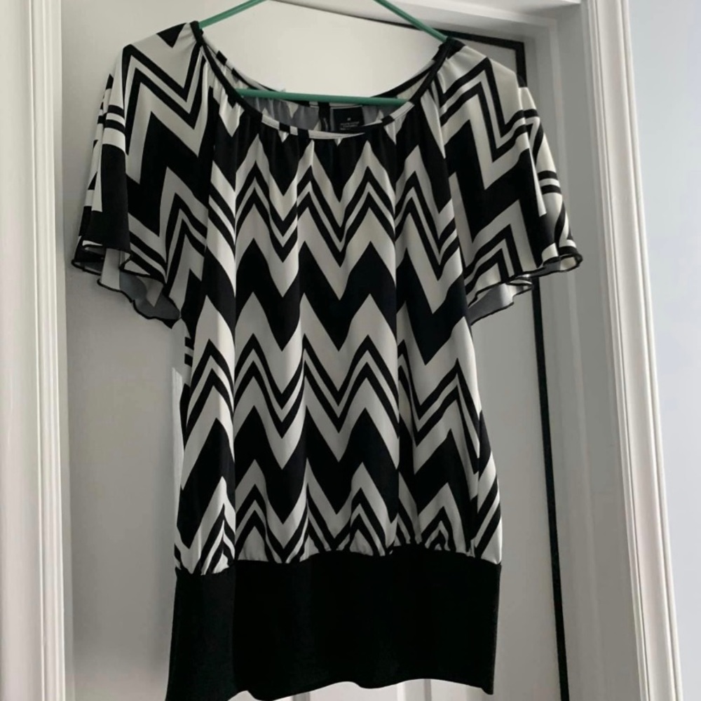 Black and White Dress top